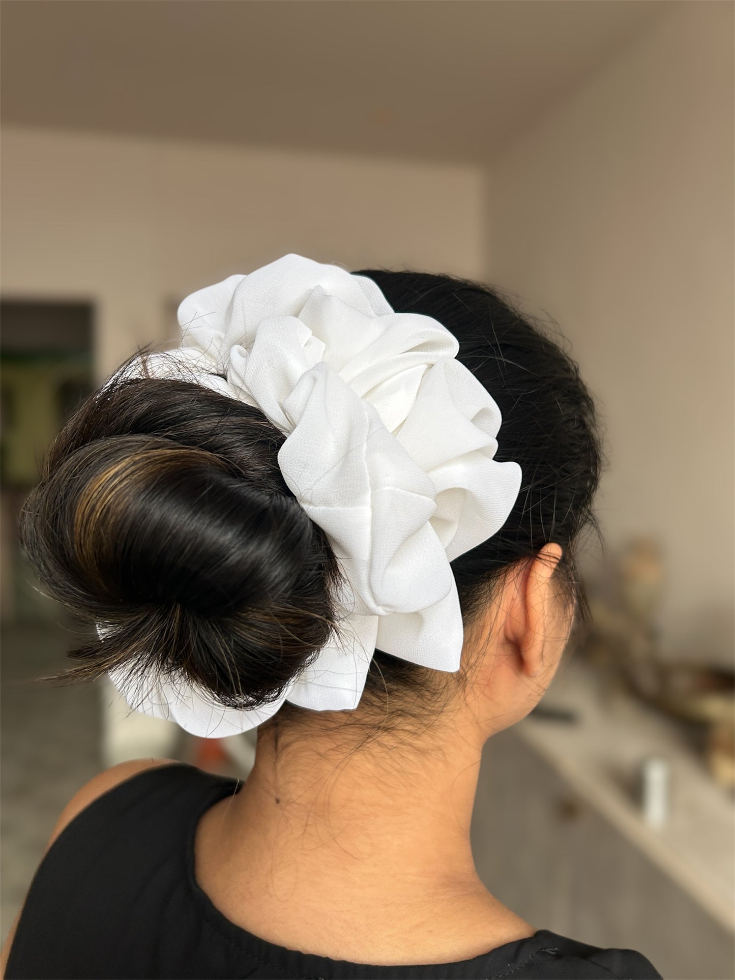 Light Ivory XXL Soft Georgette Volumizing Scrunchie