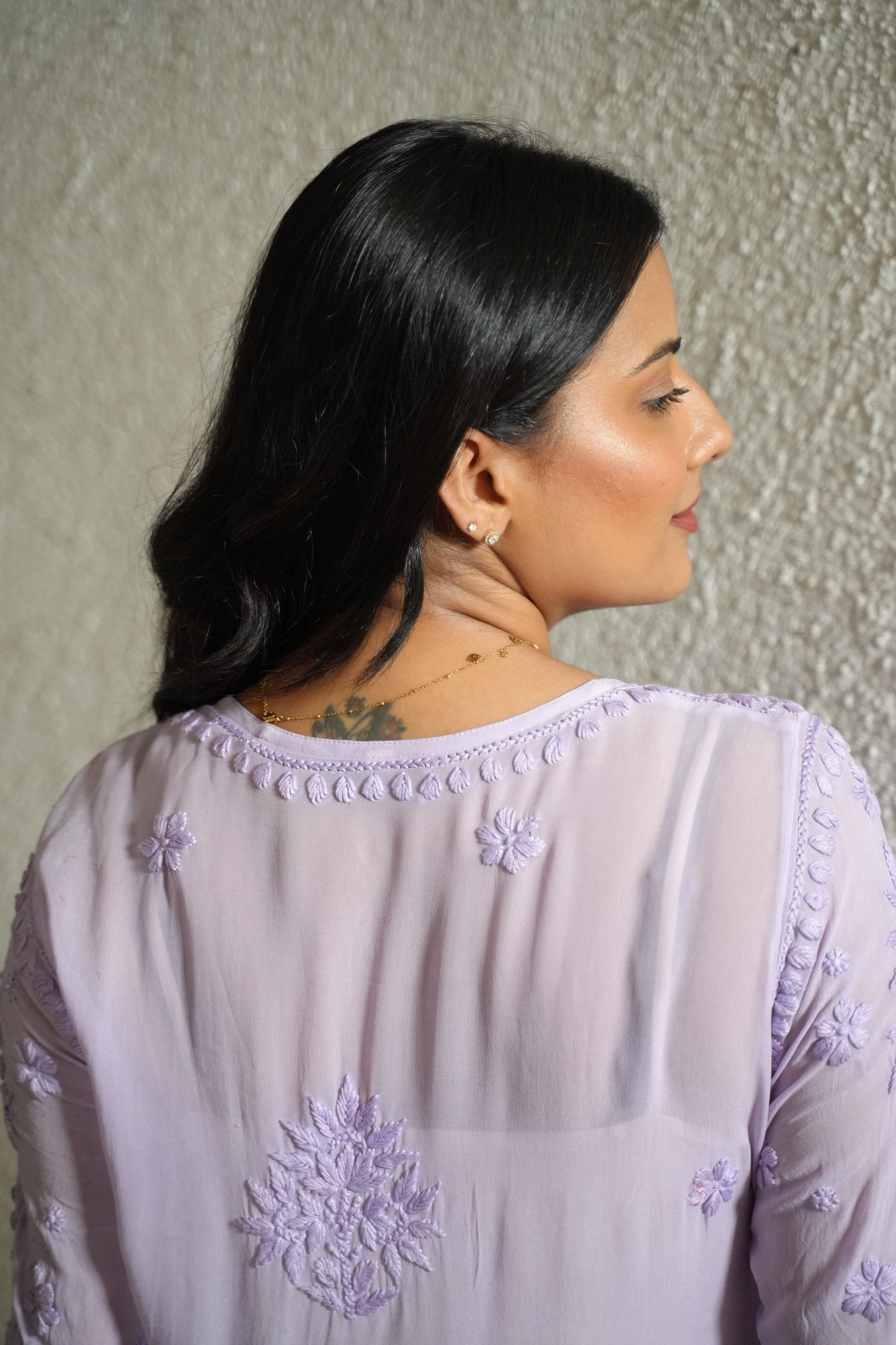 Aaradhya Handwoven Chikankari Lavender Long Kurta 100% Viscose