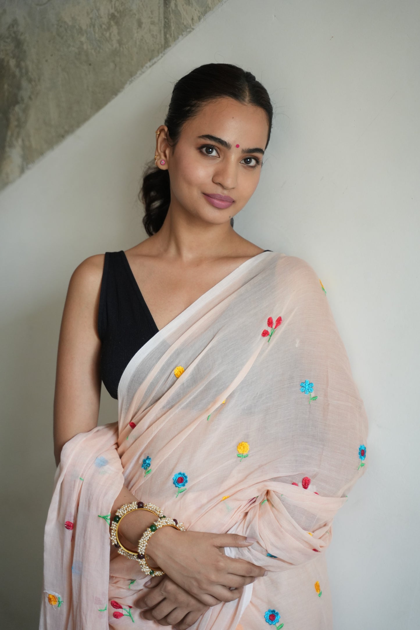 Blush Peach Rang Birange Phool Embroidered Mul Cotton saree