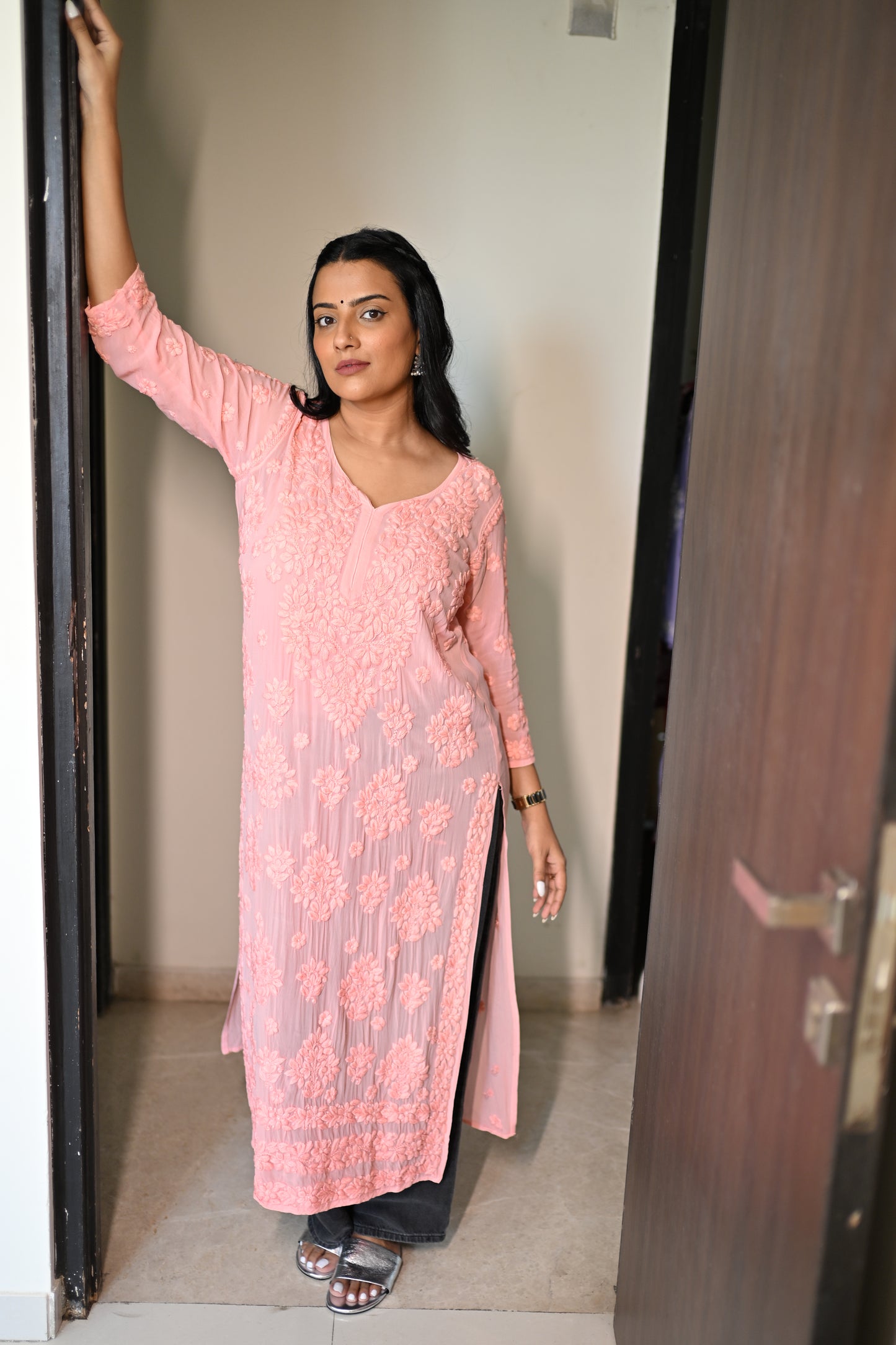 Aaradhya Handwoven Chikankari Peach Long Kurta 100% Viscose