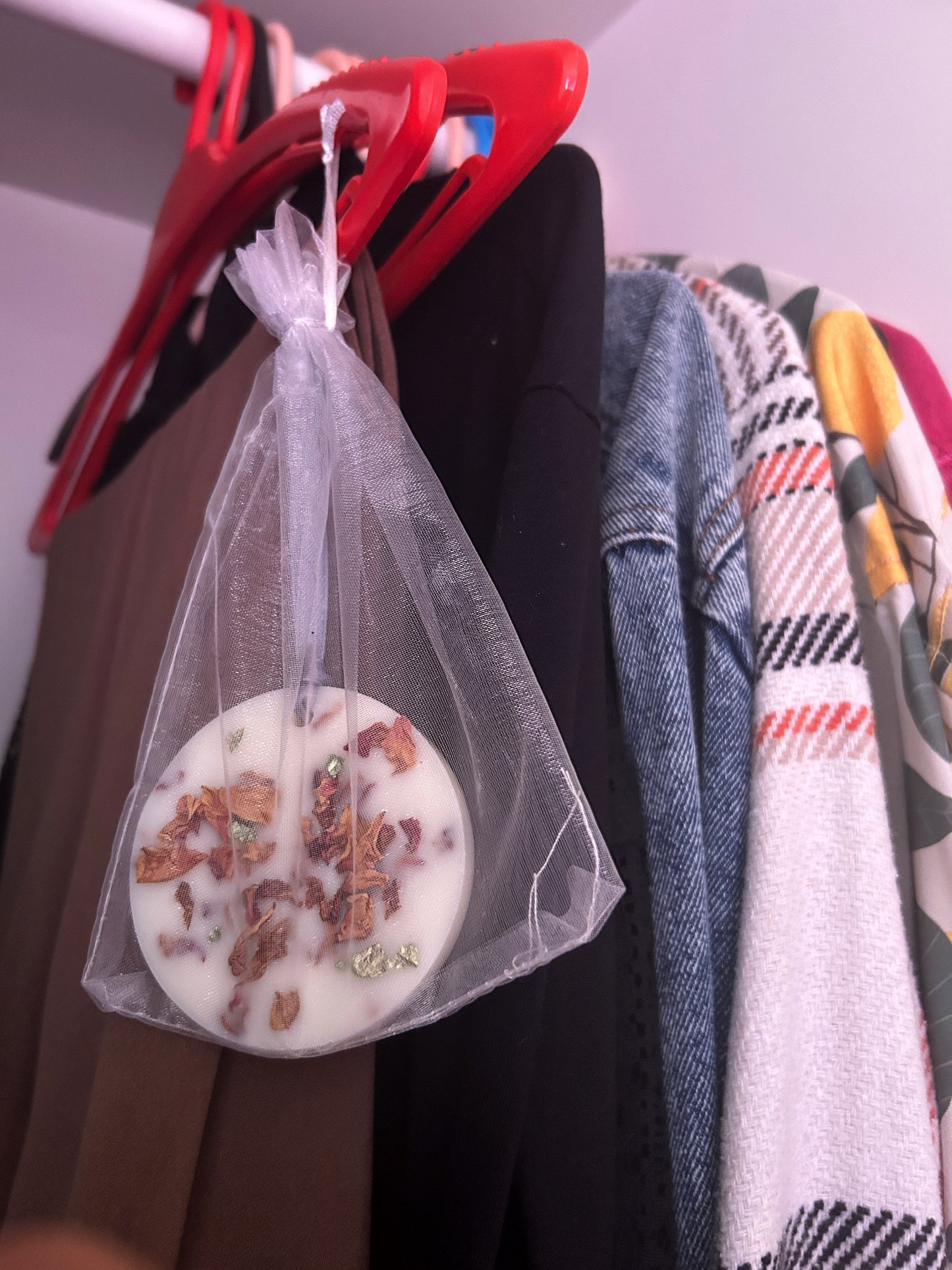 Rose Wardrobe Air Freshener Bar