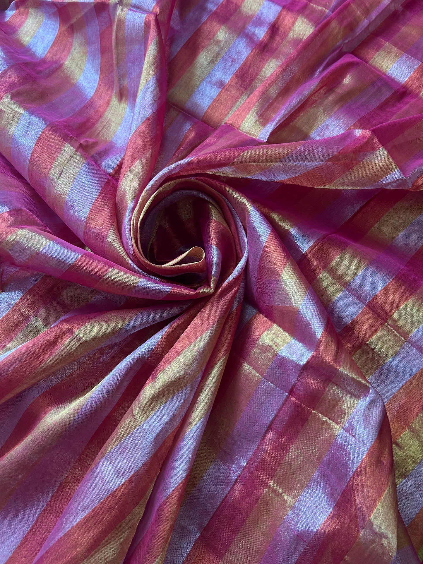 Noor-e-Pehar Tissue Cotton Saree