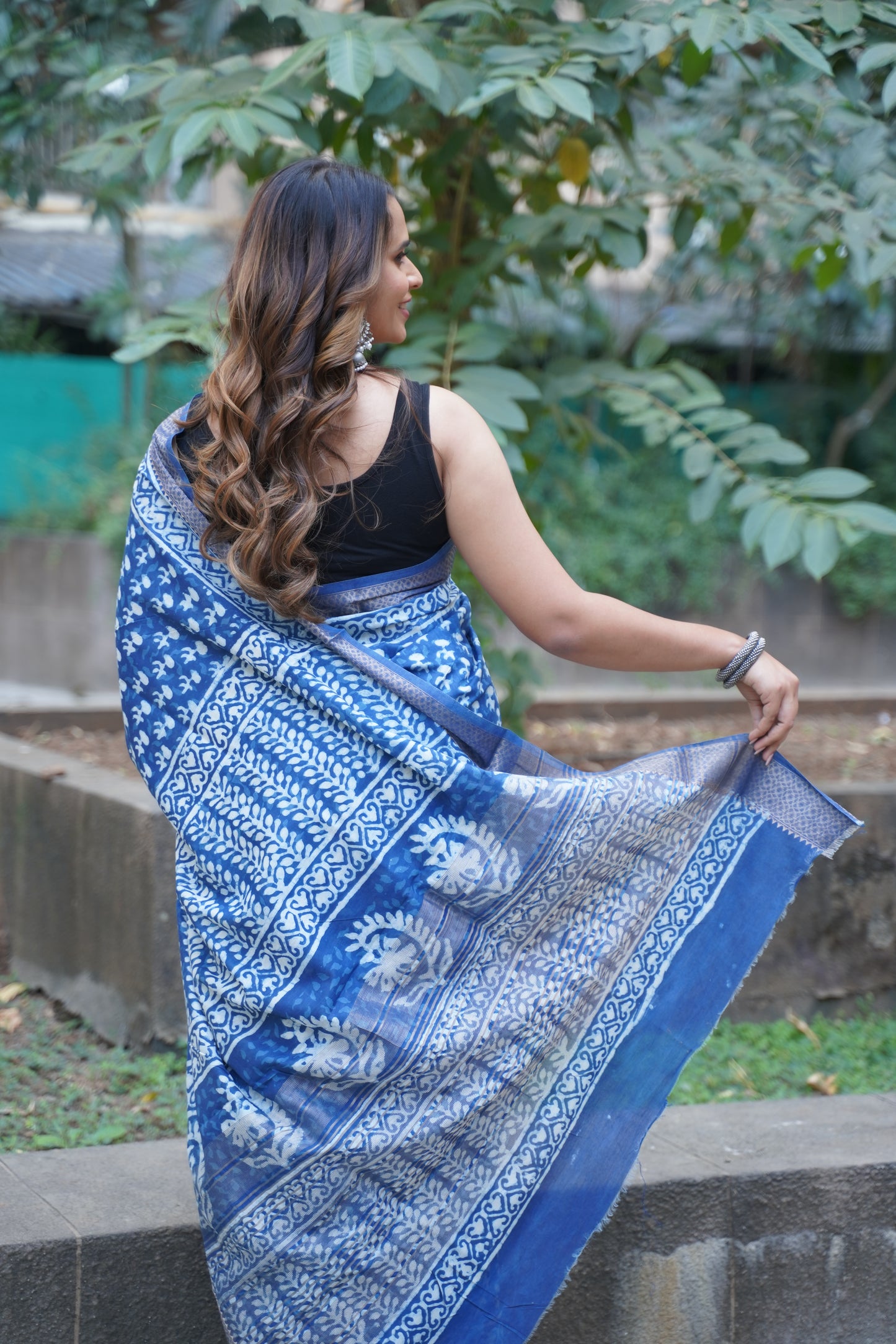 Indigo Blue Maheshwari Art Silk Dabu Block Print Saree