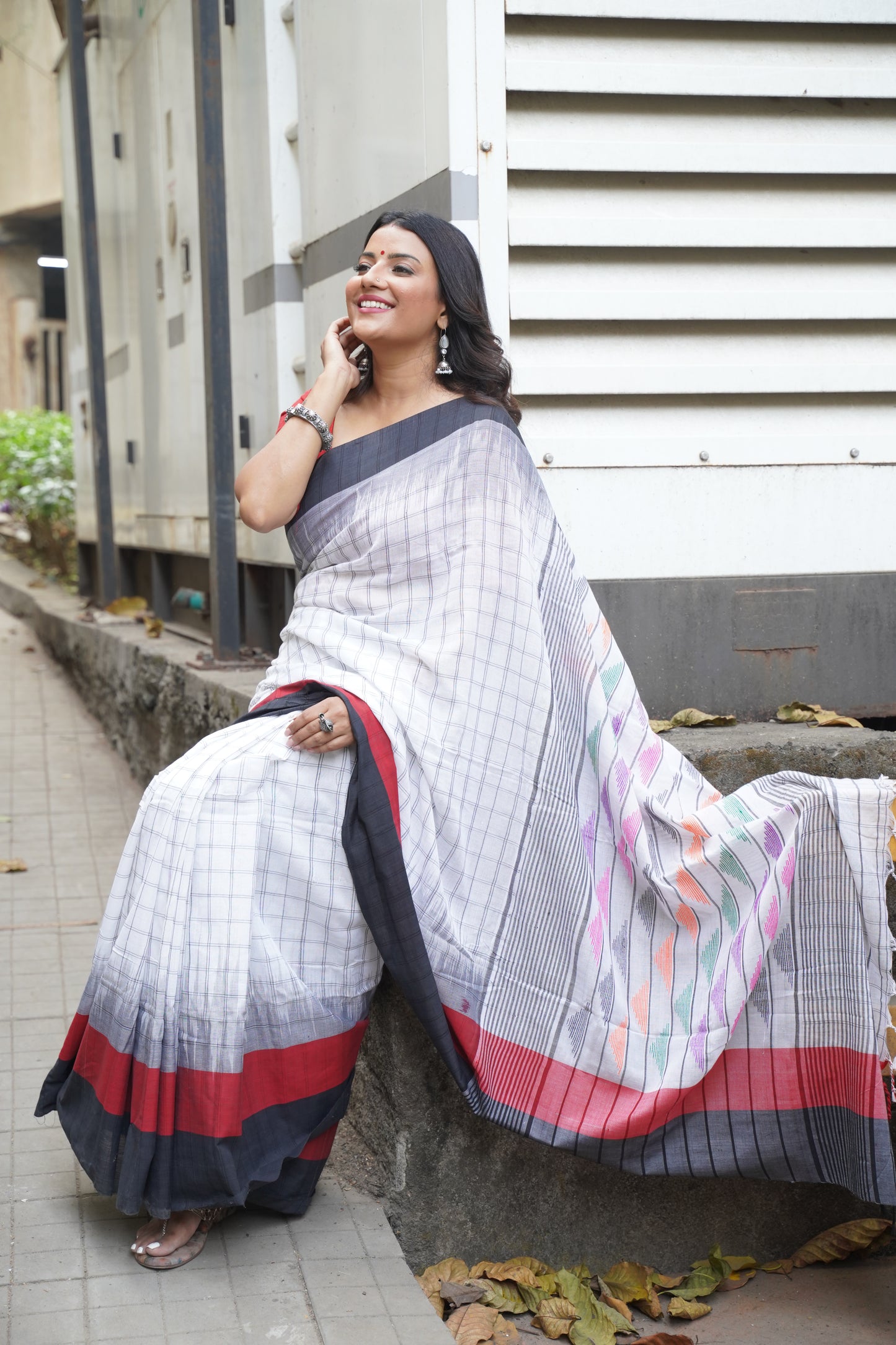 Multi Colour Cotton Linen Saree